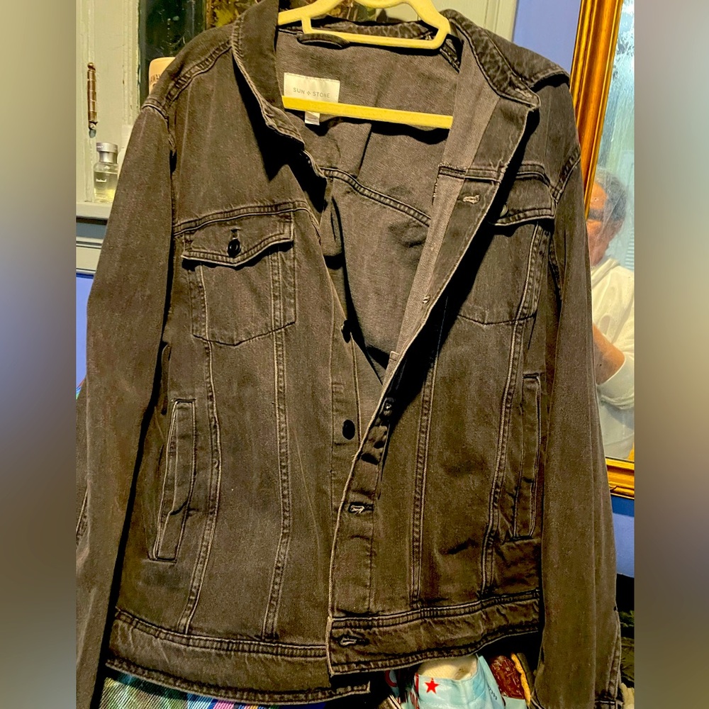 Hot deal! Men’s enzyme washeblack jeans jacket